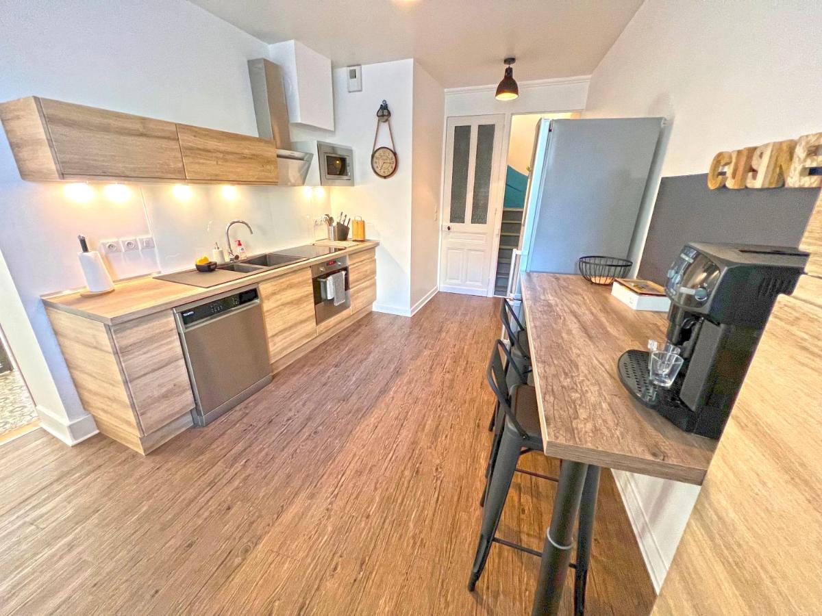 Gite Cosy Avec Jacuzzi Classe 3 Etoiles Poncin Exterior photo